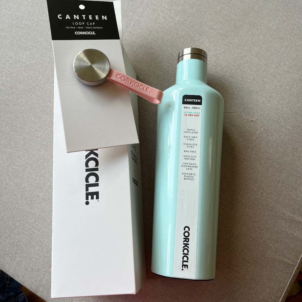 Corkcicle Canteen Water Bottle w/ loop cap